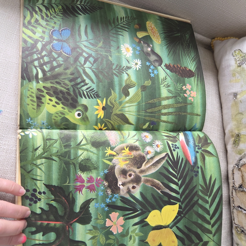 The Golden Egg Book - Illustrated Childrens Book - Green Cover - Picture 9 of 9